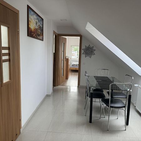 Apartamenty P7 Dzierżoniów Екстериор снимка