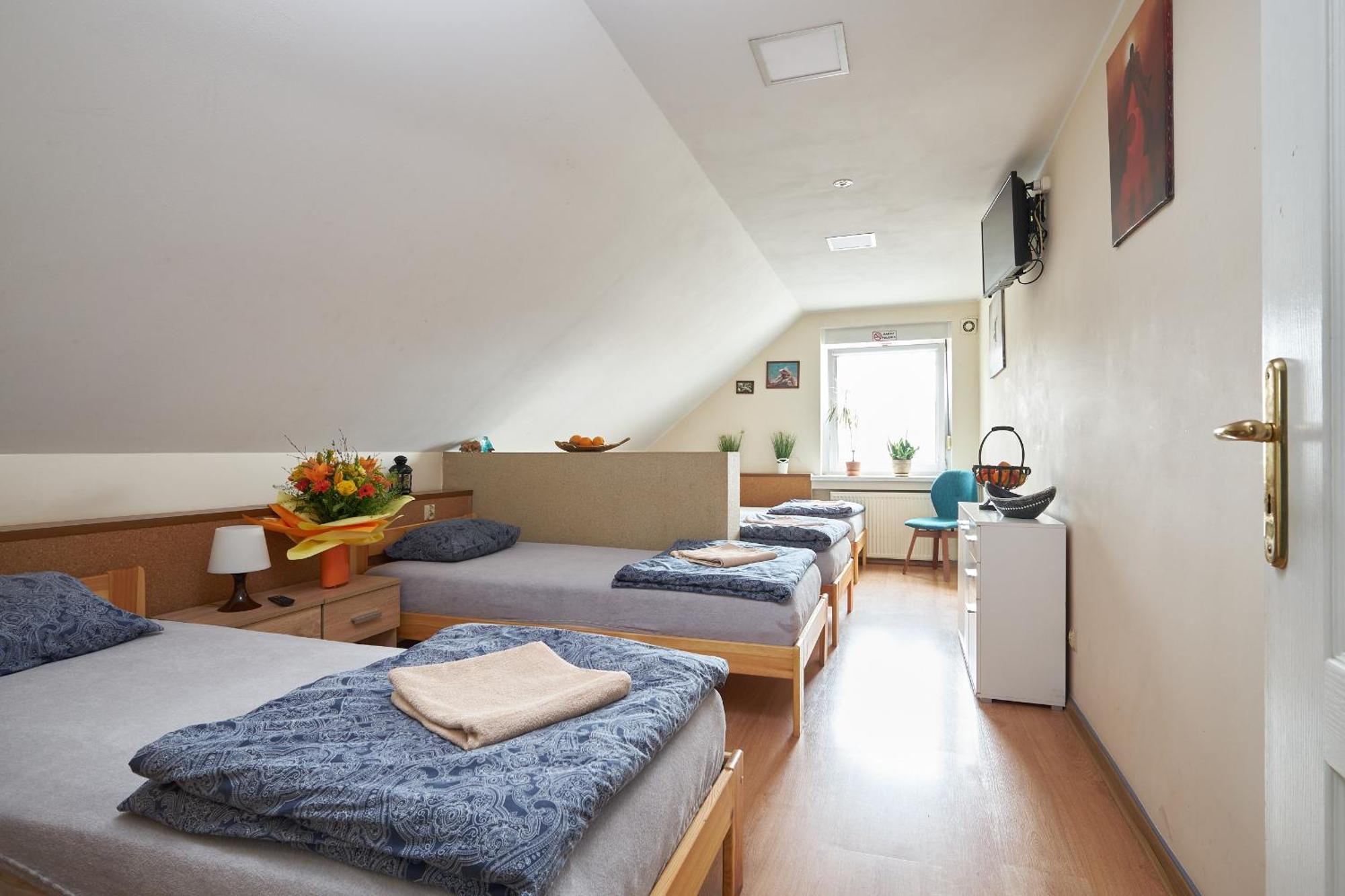 Apartamenty P7 Dzierżoniów Екстериор снимка